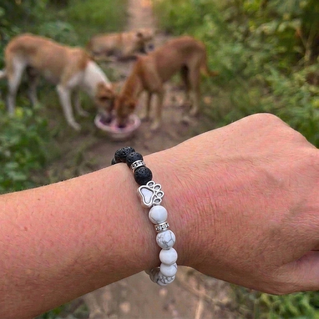 Yin Yang shelter bracelet – view 2